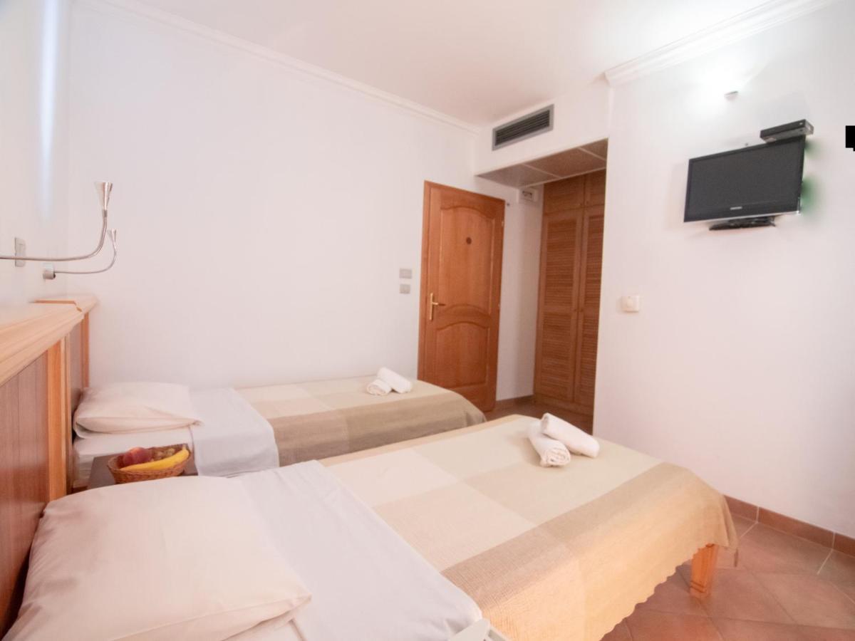 Apartments And Rooms Levantin Inn Sveti Stefan Exteriér fotografie