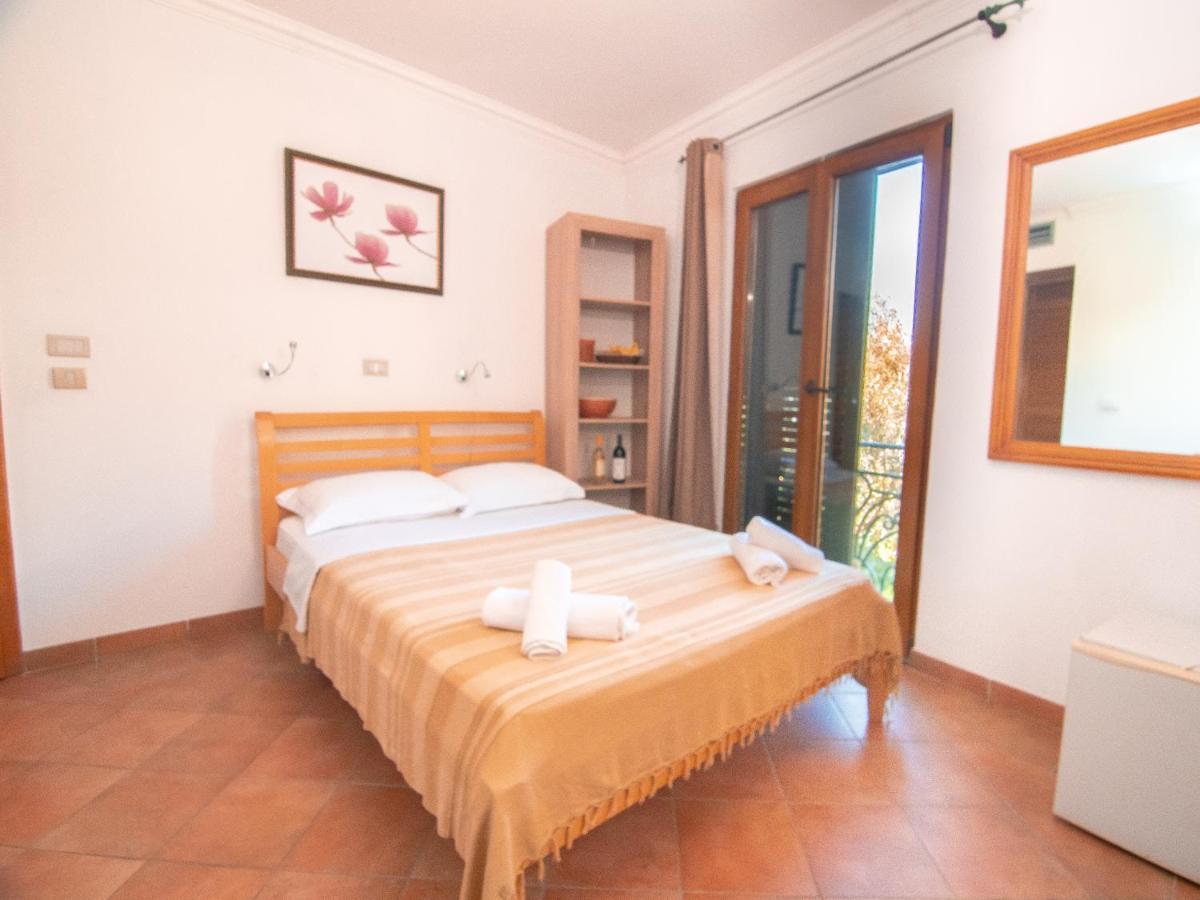 Apartments And Rooms Levantin Inn Sveti Stefan Exteriér fotografie