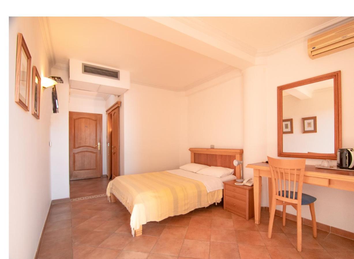 Apartments And Rooms Levantin Inn Sveti Stefan Exteriér fotografie