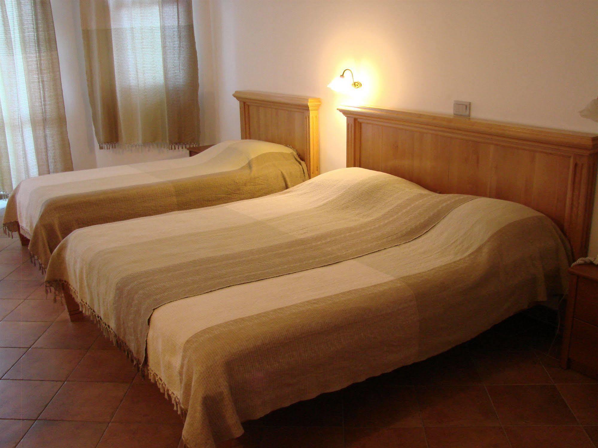 Apartments And Rooms Levantin Inn Sveti Stefan Exteriér fotografie